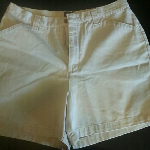Shorts - Picture 1 of 3